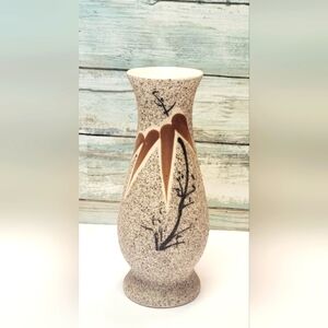 Speckled Cream Vase 7 Inch